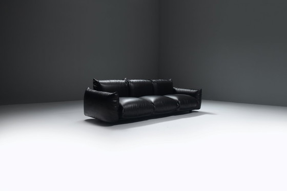 Image 1 of Marenco 255 Sofa Mario Marenco Arflex Italy 1970 Original black leather bodied three seat sofa on a low rounded base  The Marenc