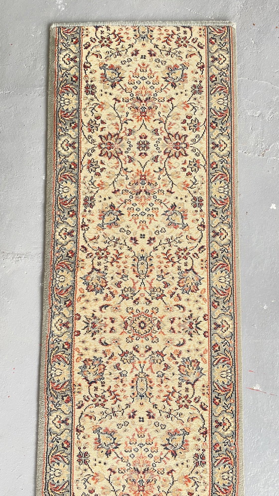 Image 1 of Tapis de couloir Beige Gris-Bleu vintage