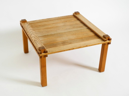 Salontafel uit de "Farmer Collection" uit de jaren 60 van Gerd Lange voor Bofinger, gemaakt van lichtbruin gebeitst essenhout.