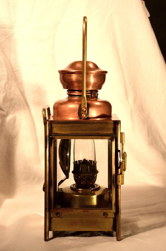 Image 1 of Lampe en cuivre et laiton Établissement A.Butin, PARIS.