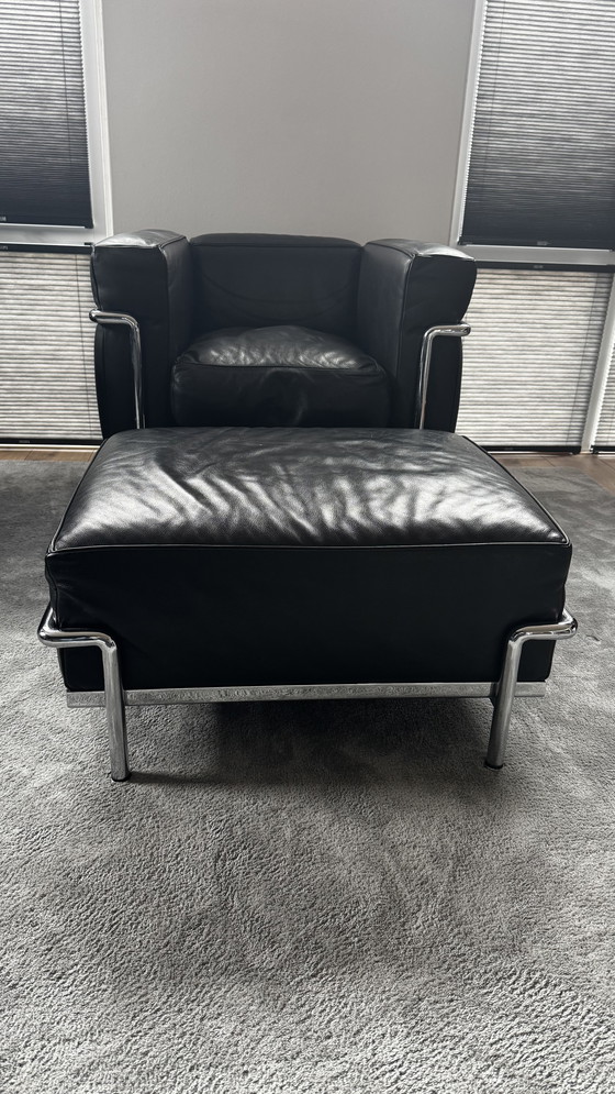 Image 1 of Le Corbusier Cassina LC2 Armchairs (2x) with Le Corbusier Hocker LC2