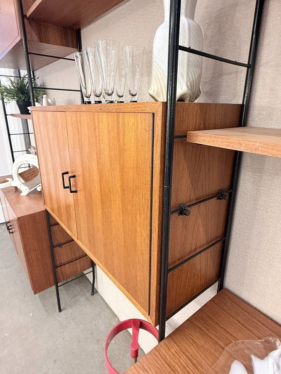 Mobile componibile a parete vintage nello stile di Nisse Strinning – 245 cm – Armadi a muro, Metal, Wood (photo 6 of 7)