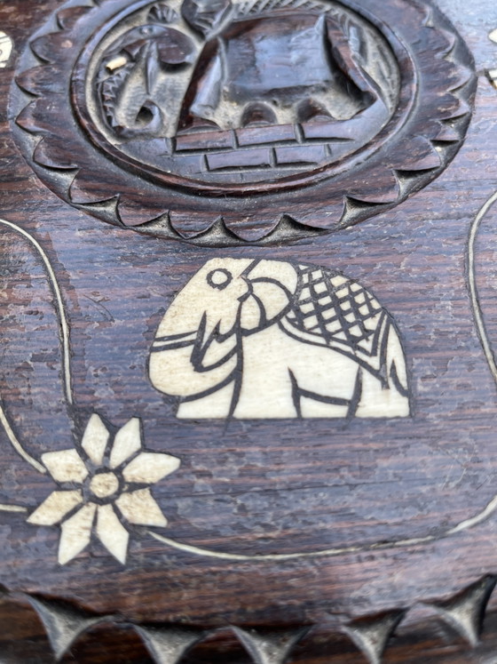 Elephant side table, solid wood, inlay work, circa 1920 (photo 5 of 11)