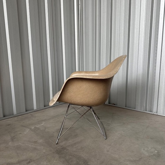 Image 1 of Poltrona Eames LAR, Charles Eames e Ray Eames, Herman Miller