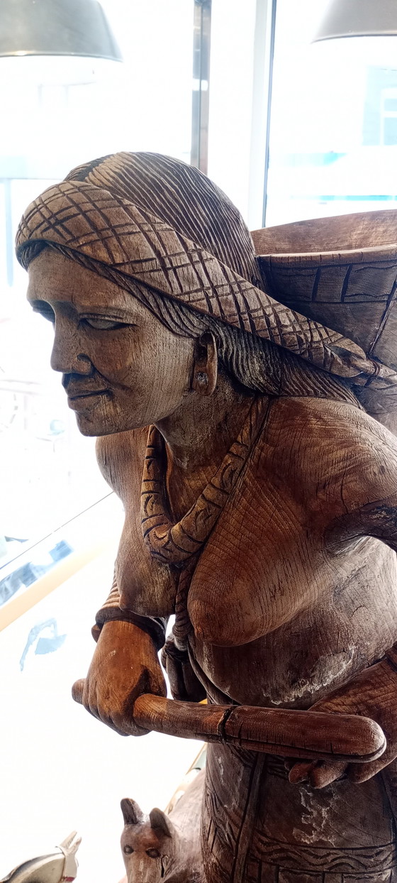 Image 1 of Zwei aus Holz geschnitzte Jäger