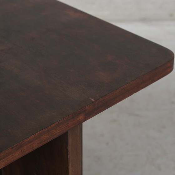 Image 1 of Mesa auxiliar de madera francesa de estilo Deco tardío