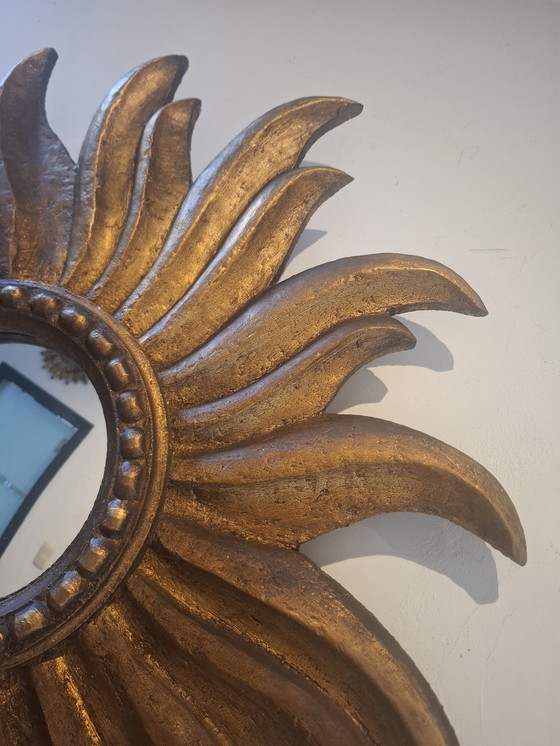 Image 1 of 80cm hoher Sonnenspiegel aus Holz von 1930. 14cm konvexes Glas. RARITÄT