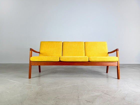 Image 1 of Canapé Midcentury France & Søn Canapé Ole Wanscher trois places teck