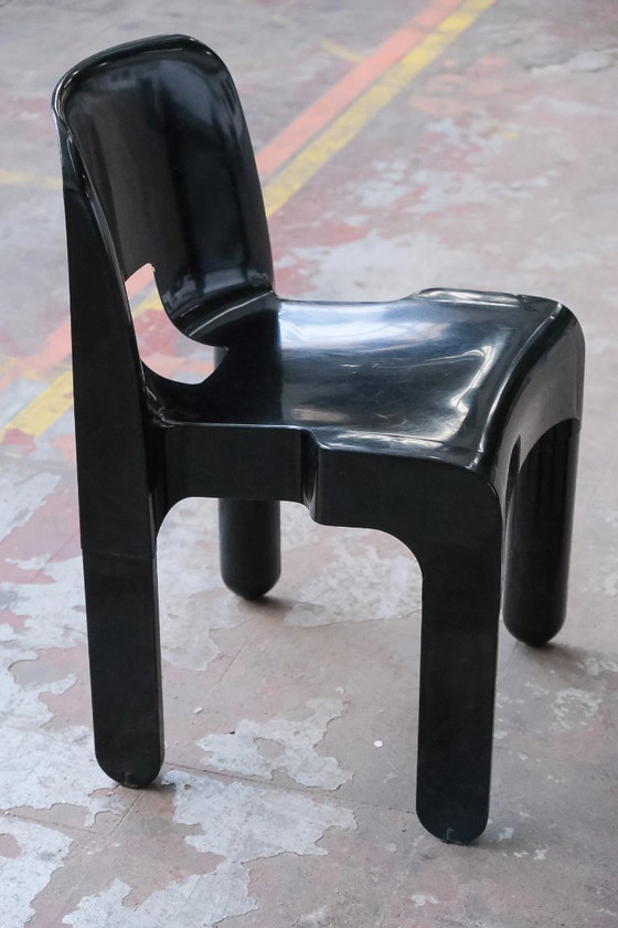 Image 1 of 4 chaises Kartell 4867 Universale par Joe Colombo