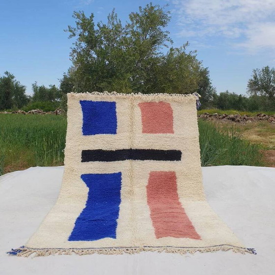 Großer marokkanischer Teppich aus Naturwolle, Maße 250x150 cm, handgefertigt. – Teppiche & Läufer (photo 8 of 8)