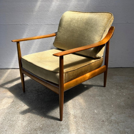 Armchair W. Knoll Antimott - walnut, velour