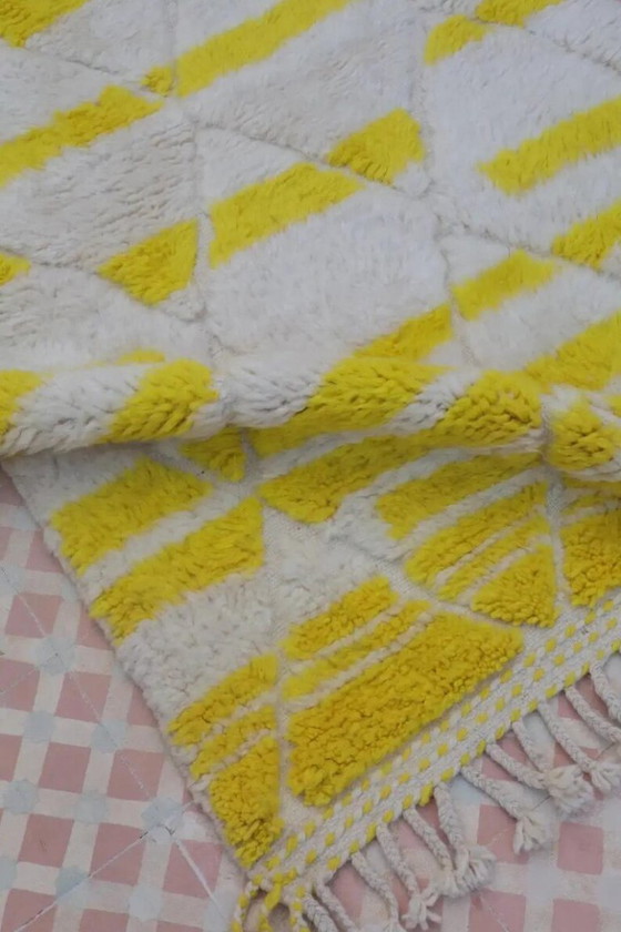 Image 1 of Tapis marocain artigianale en laine 250cmx150cm