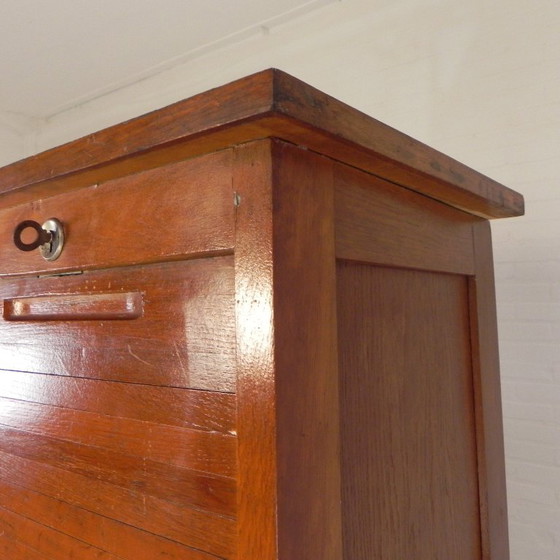 Image 1 of Eichenschrank mit Rollläden und 3 Rollläden, 180 cm hoch, 1950er Jahre