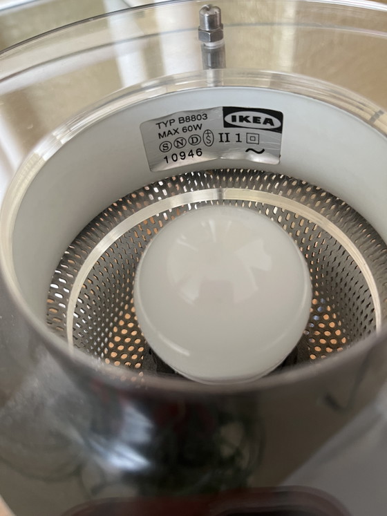 Image 1 of Lámpara de mesa de Ikea