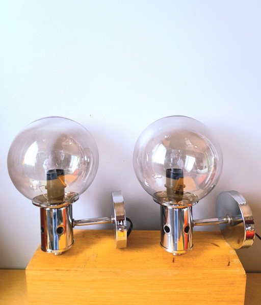 Par de apliques de pared cromados, década de 1970.