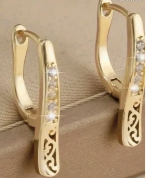 Elegante Creolen, 14-karätig vergoldet und mit Zirkonen verziert – sans marque, Geschenke (photo 4 of 5)