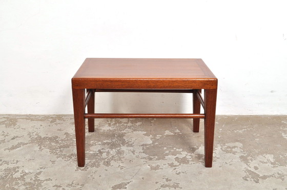 Image 1 of Mesa auxiliar o mesa de centro de caoba, década de 1950
