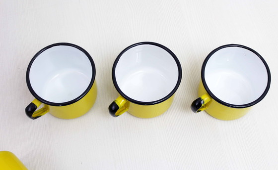 Image 1 of Juego de 5 tazas de metal esmaltado