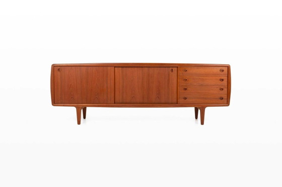 Vintage Danish sideboard by H.P. Hansen, 1960s – Wood, Scandinavian (photo 2 of 15)