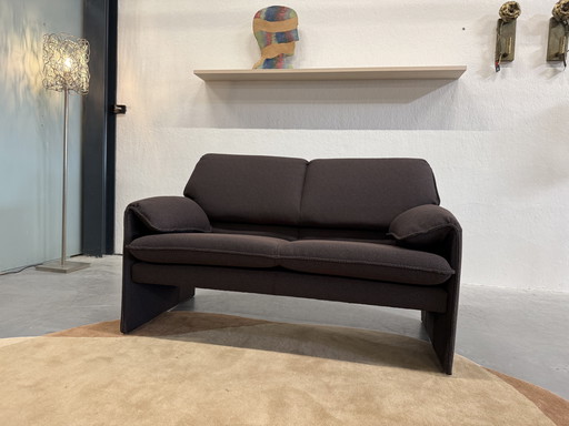 Leolux Bora Beta 2-seater sofa Tiempo brown fabric