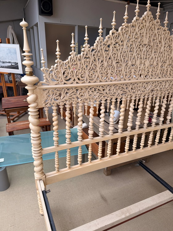 Ornate Hand-Carved Four Poster Bed – Furniture (photo 2 of 6)