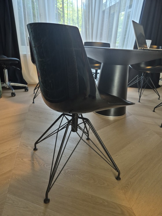 5x MDF Italia Sedie a Guscio Flow Chair Nere – Sedie da pranzo, Plastic, Metal (photo 2 of 5)