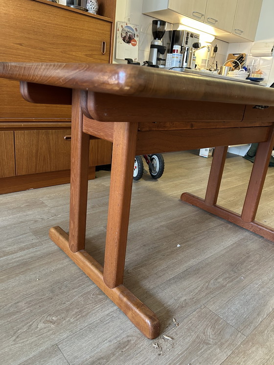 Image 1 of Vintage Danish Design massive teakhouten eetkamertafel 