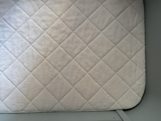 Sebra Baby- und Juniorbett mit Matratze – Betten, Wood (photo 6 of 14)