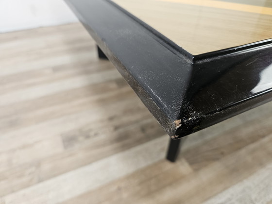 Image 1 of Mesa de centro cuadrada de los años 70 con diseños geométricos