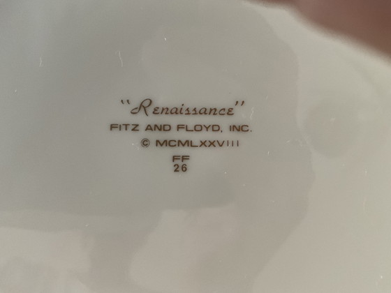 Servizio da tavola Fitz and Floyd con bordi in oro 22 carati. – Stoviglie, Gold, Porcelain (photo 2 of 7)