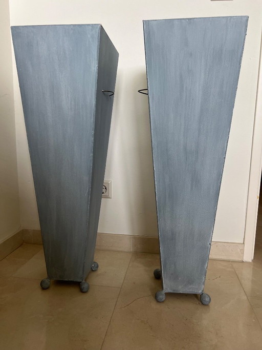 2 Vasi per piante in metallo H=78,5 cm