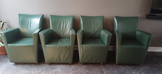 Image 1 of Montis Sting 4x