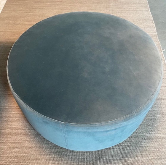 Image 1 of Ensemble complet Minotti 6 pièces comprenant 2 canapés, 1 pouf et 1 table basse.