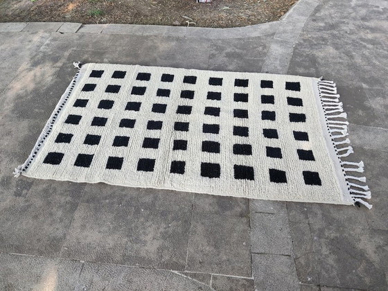 Image 1 of Beni Ourain handwoven hallway rug, traditional craftsmanship, size 140/260 cm