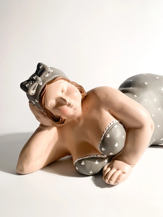 Sculpture de femme allongée attribuée à L'Acquilone, années 2000 (photo 5 of 11)