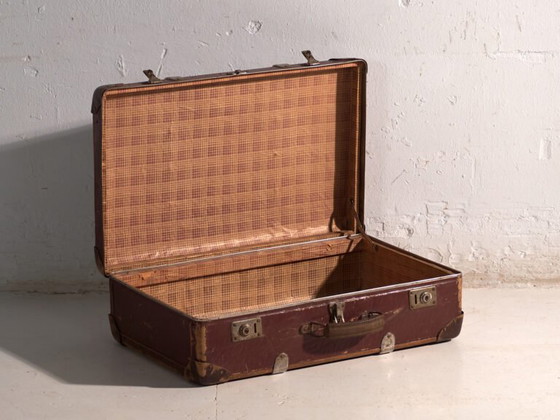 Antique travel suitcase in vulcanised fibre – Czechoslovakia, circa 1930 – Travel bags, Wood, Metal (photo 22 of 39)