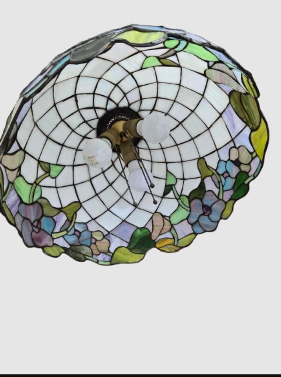 Image 1 of Antieke Tiffany-stijl hanglamp met bloemmotief – 3 lichtpunten