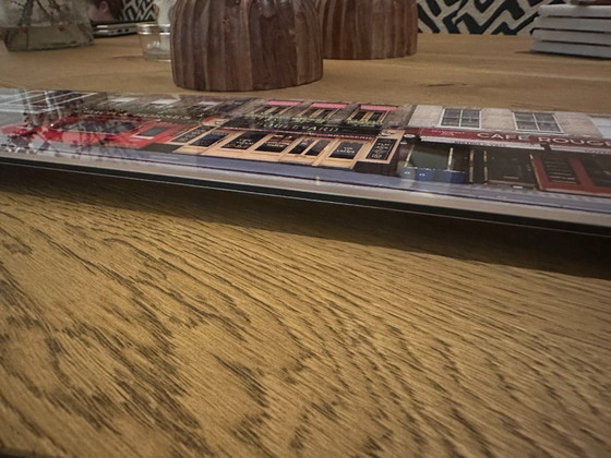 Image 1 of Lumas - Fotos de Larry Yust 2011. Calle Wellington