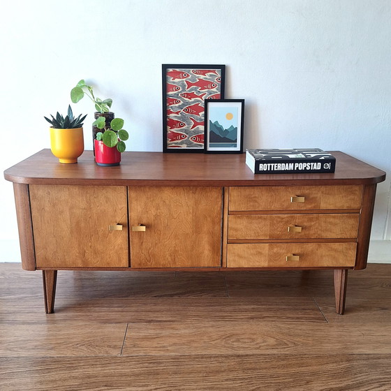 Image 1 of vintage laag dressoir