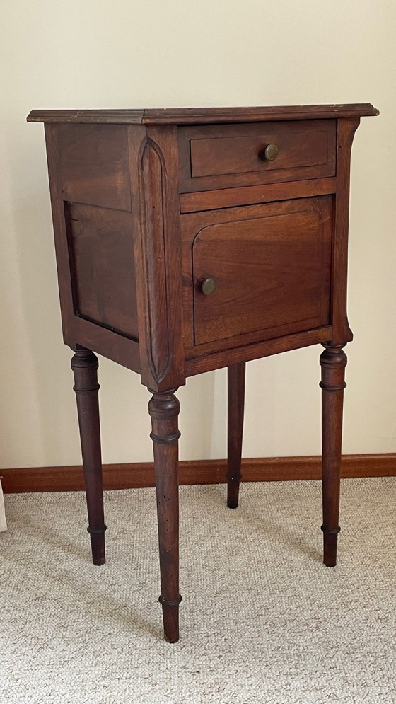 Image 1 of Comodino antico in legno e marmo