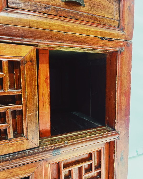 Image 1 of Armario de madera chino antiguo