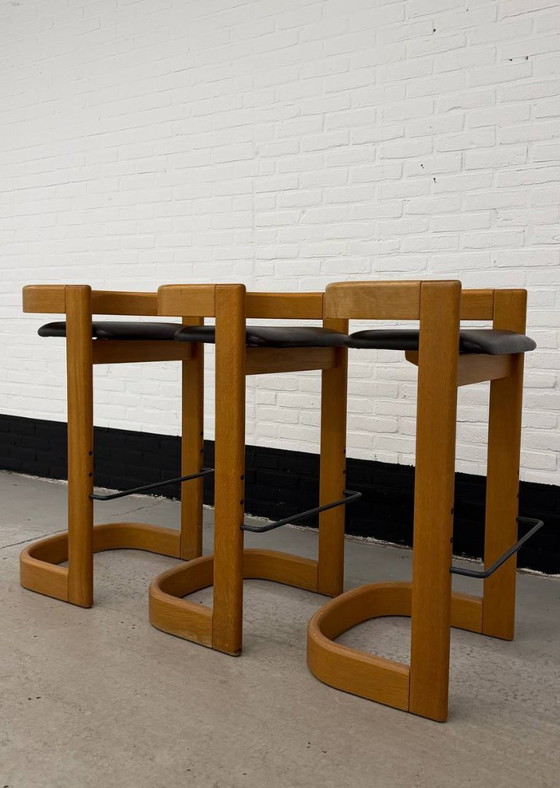 Juego de 3 taburetes de bar estilo Willy Rizzo – Wood (photo 7 of 10)