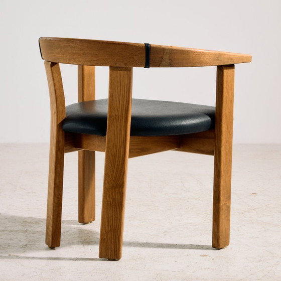 Image 1 of MK11108 Sillón de roble macizo de Lars Gangsø