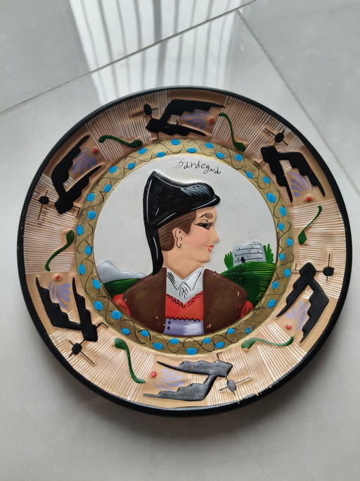 Sardinian Ceramic Plate in Dorgali - "G. Loi" Vintage with Relief and Lapwings