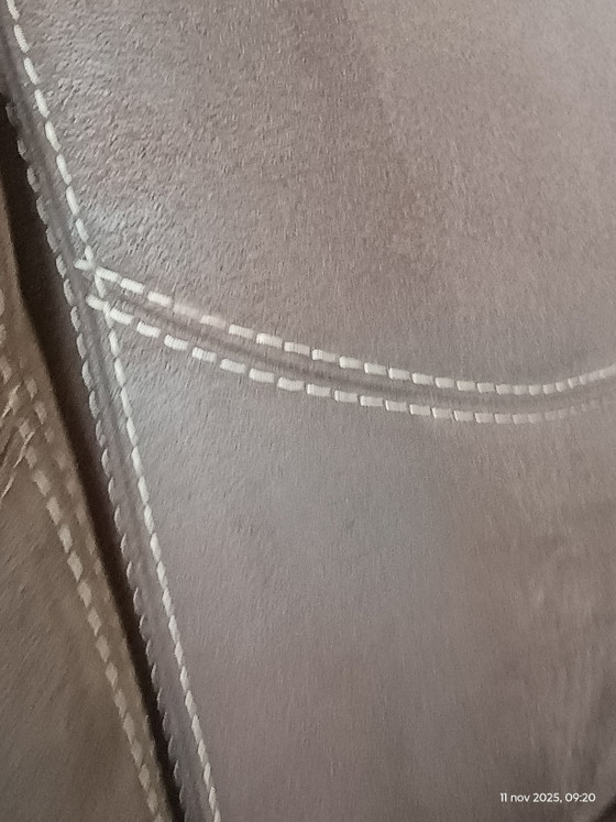 Timeless Couches – Textile, Wood (photo 5 of 13)