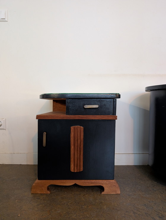 Image 1 of TV cabinet with matching (bedside) tables