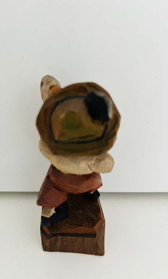 Image 1 of Jonglerie de la main à la main, à l'intérieur et à l'extérieur de l'appareil