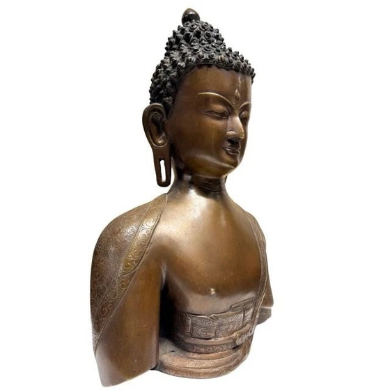 Busto monumental de Buda nepalí en bronce – Newar tradition Patan – lote 415 – Esculturas, Bronze (photo 2 of 13)