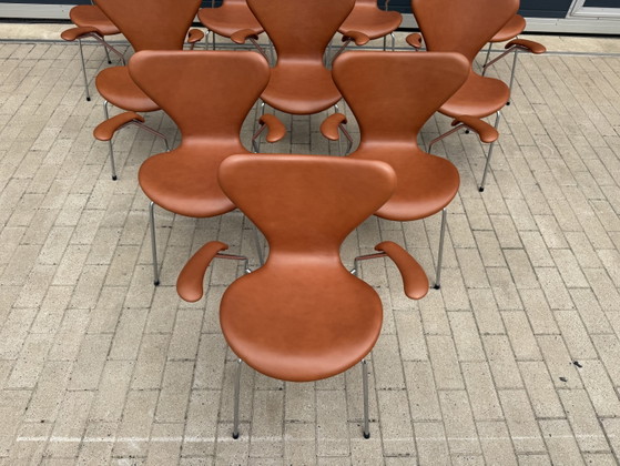 Image 1 of 10 Fritz Hansen series 7 Vlinderstoelen Arne Jacobsen 10/10!