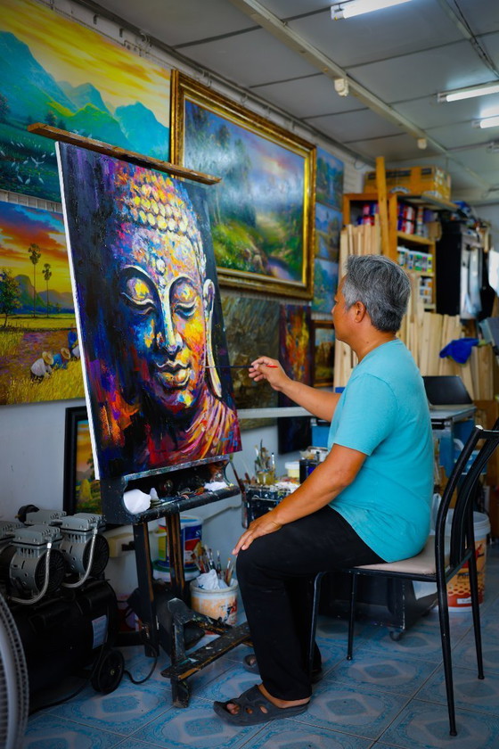 Image 1 of Unique hand-painted Buddha painting "Peace Within" – Seksak Jaichumchen – 80 × 100 cm